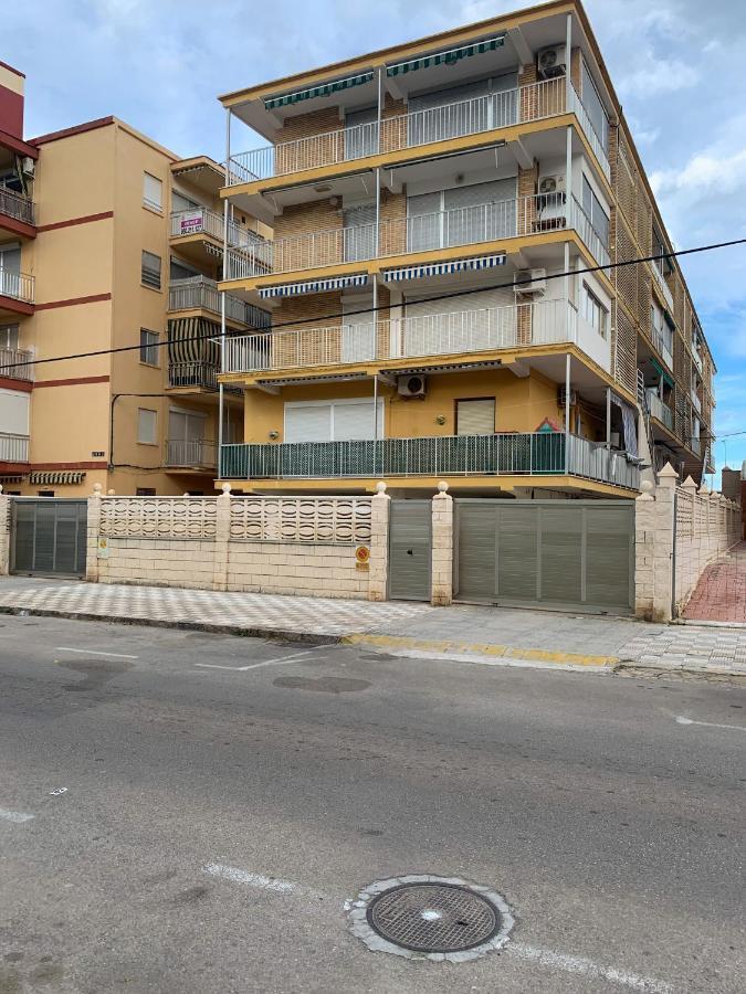 Apartamento Beatrix, Primera Linea, Con Aparcamiento Lejlighed Gandía Eksteriør billede